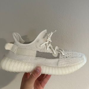 YEEZY 350 - BONE (WORN ONCE)